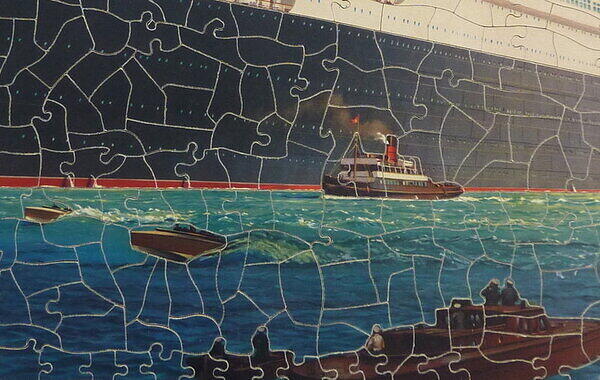 Queen Mary (Detail 1).JPG