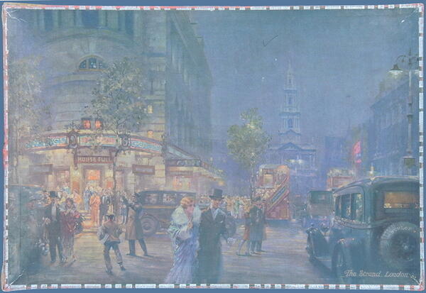 The Strand (Box)