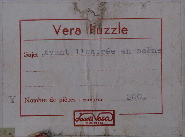 AVANT L'ENTREE EN SCENE (LABEL).jpg
