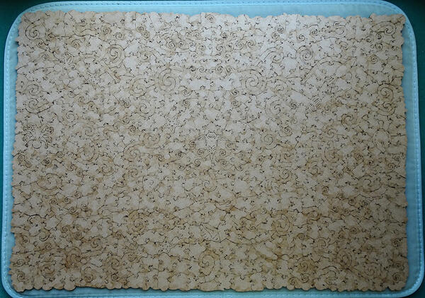 Rear 500pc Octopus Odyssey, Vine-Cut